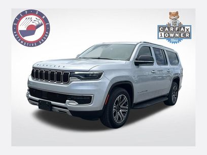 Used 2024 Jeep Wagoneer L Series II w/ Flexible Seating Group