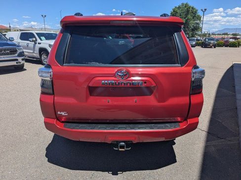 Used 2019 Toyota 4Runner SR5 Premium AWD/4WD image 4