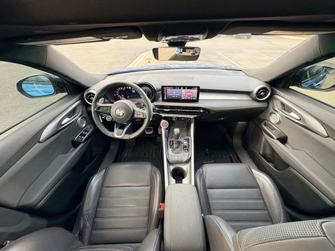 Used 2024 Alfa Romeo Tonale Veloce image 10