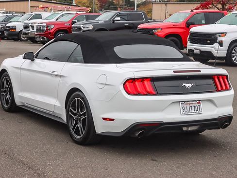 Used 2020 Ford Mustang Premium image 2