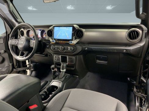 Used 2020 Jeep Wrangler Unlimited Sport image 29