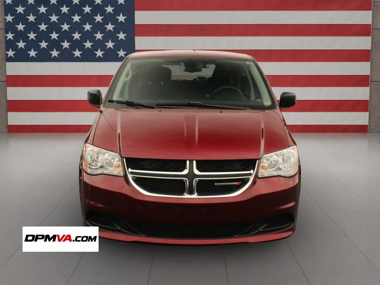 Used 2018 Dodge Grand Caravan SE w/ UConnect Hands-Free Group FWD image 12