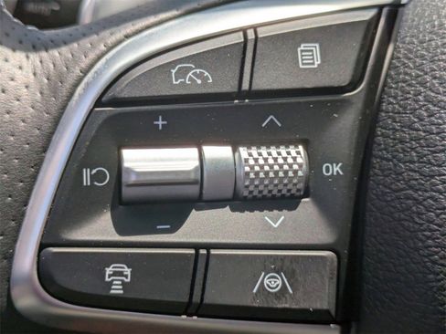 New 2025 Genesis G70 2.5T image 28