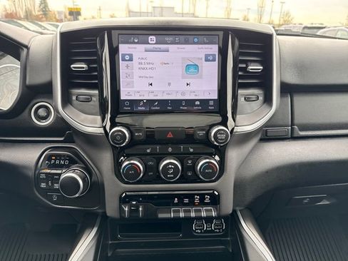 Used 2022 RAM 1500 Big Horn image 24