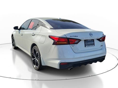 Certified 2024 Nissan Altima 2.5 SR AWD/4WD image 5