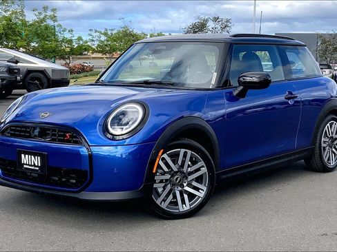 New 2026 MINI Cooper S FWD image 2