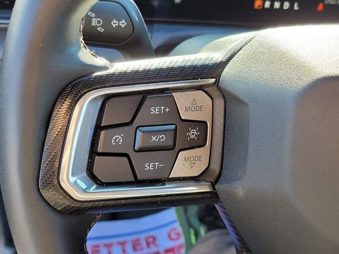 Used 2024 Ford Mustang Coupe image 21