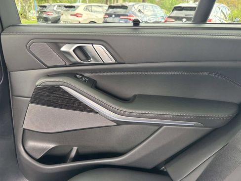 New 2026 BMW X5 xDrive50e w/ Executive Package image 14