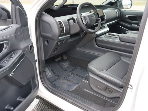 New 2026 Ford Expedition Platinum AWD/4WD image 15