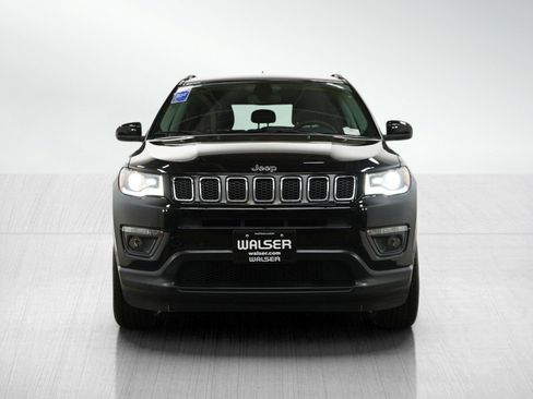 Used 2019 Jeep Compass Latitude w/ Popular Equipment Group image 9