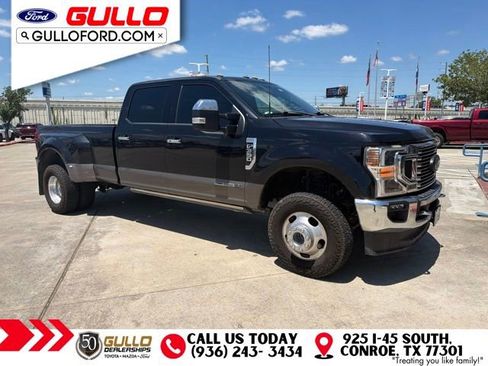 Used 2022 Ford F350 King Ranch w/ King Ranch Ultimate Package AWD/4WD image 2