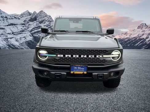Certified 2025 Ford Bronco Badlands image 4