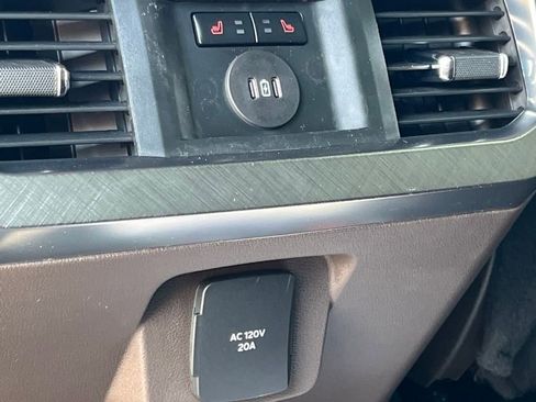 New 2025 Ford F350 King Ranch w/ Chrome Package image 29