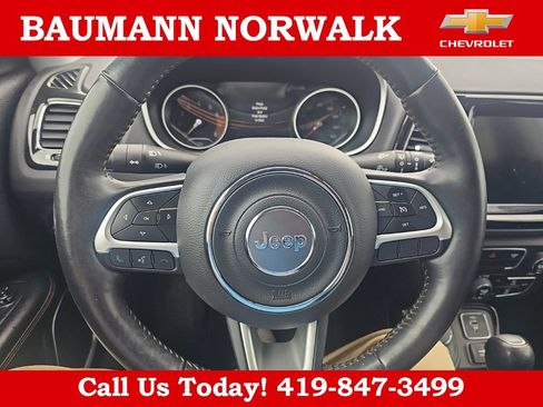 Used 2019 Jeep Compass Limited AWD/4WD image 46