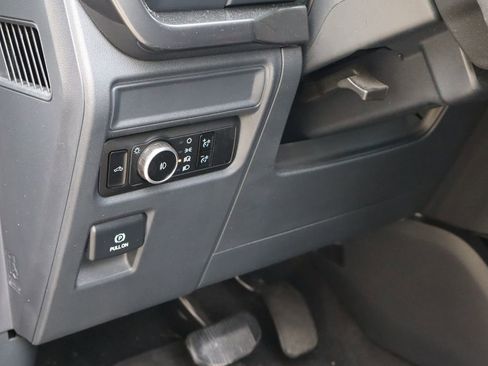 Used 2024 Ford F150 STX RWD image 21