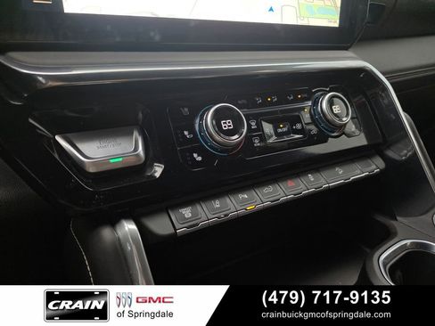 Used 2025 GMC Sierra 2500 Denali Ultimate w/ Max Trailering Package AWD/4WD image 17