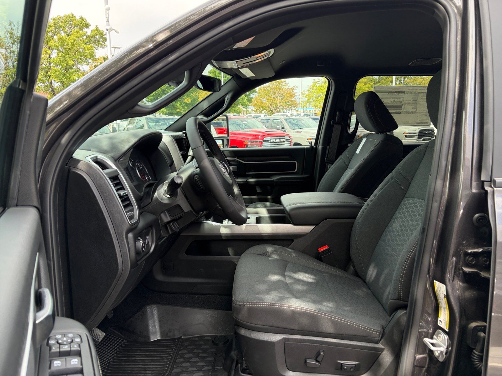 New 2026 RAM 3500 Big Horn AWD/4WD image 11