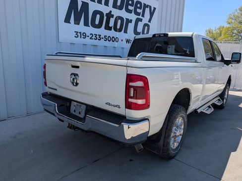 Used 2024 RAM 2500 Laramie w/ Towing Technology Group AWD/4WD image 16