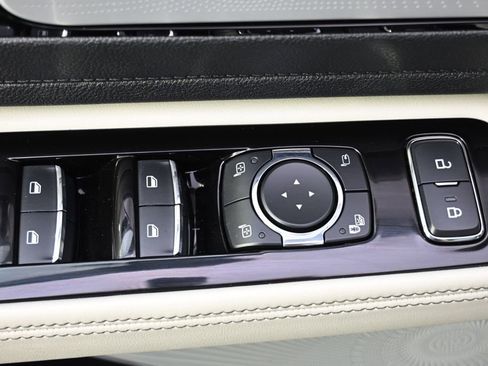 New 2026 Lincoln Aviator Reserve image 23