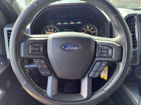 Used 2018 Ford F150 XLT w/ Equipment Group 302A Luxury image 32