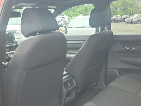 Used 2024 Honda CR-V Sport image 17