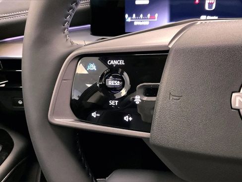 Certified 2025 Nissan Murano SL image 19