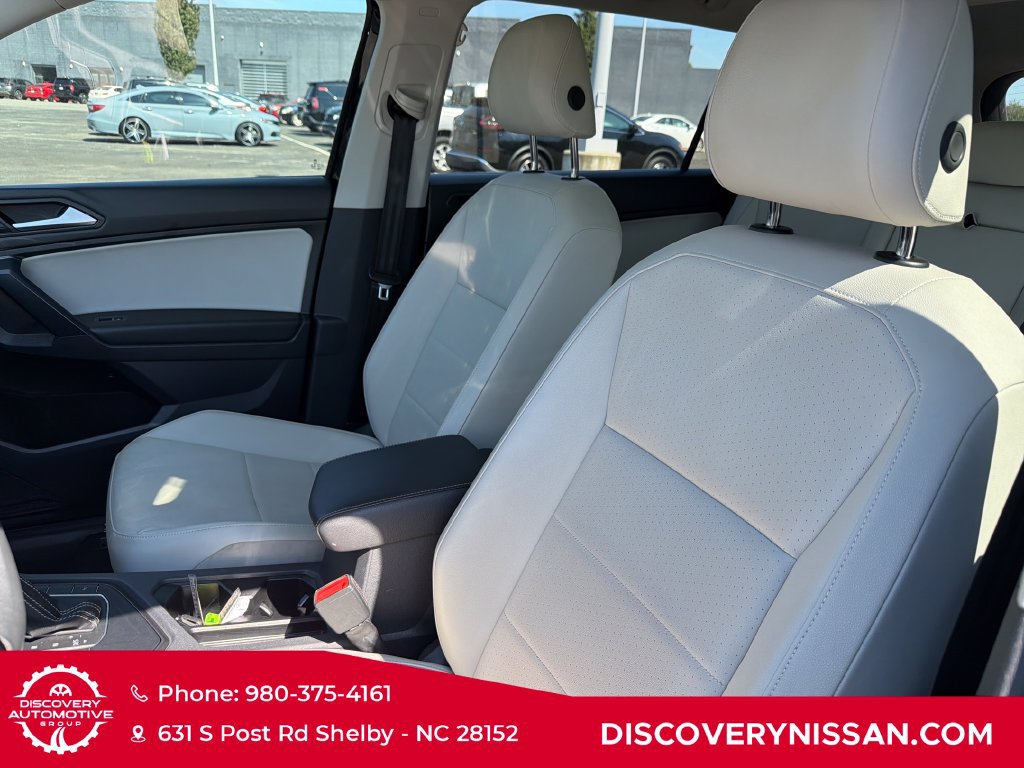 Used 2021 Volkswagen Tiguan SEL FWD image 15