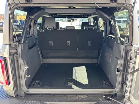 New 2026 Ford Bronco Badlands image 3