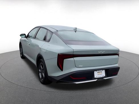 Used 2025 Kia K4 FWD image 11