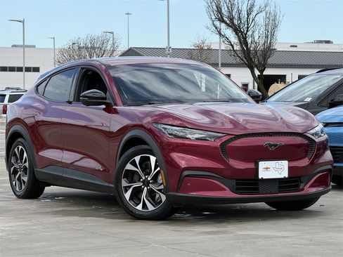 Used 2025 Ford Mustang Mach-E Select image 2