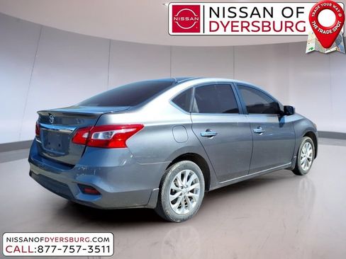 Used 2019 Nissan Sentra S w/ Appearance Package FWD image 3