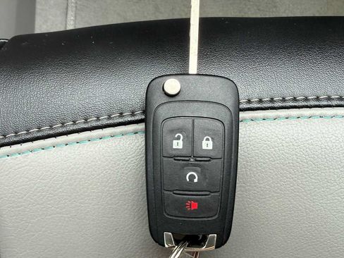 Used 2016 Buick Encore Leather w/ Experience Buick Package AWD/4WD image 29