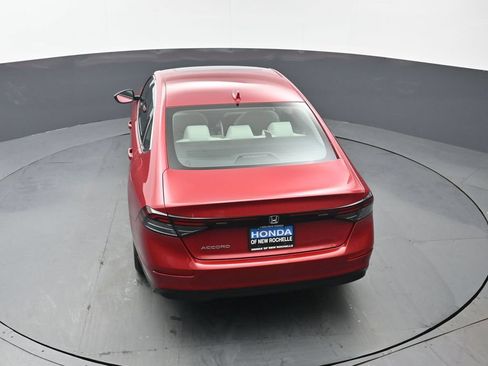 Certified 2023 Honda Accord EX image 38