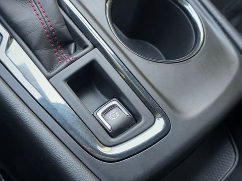 Certified 2023 Chevrolet Equinox RS w/ LPO, Cargo Package image 31