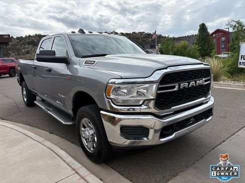 Used 2022 RAM 2500 Tradesman w/ Chrome Appearance Group AWD/4WD image 11