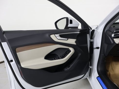 New 2025 Audi A5 2.0T Premium image 22