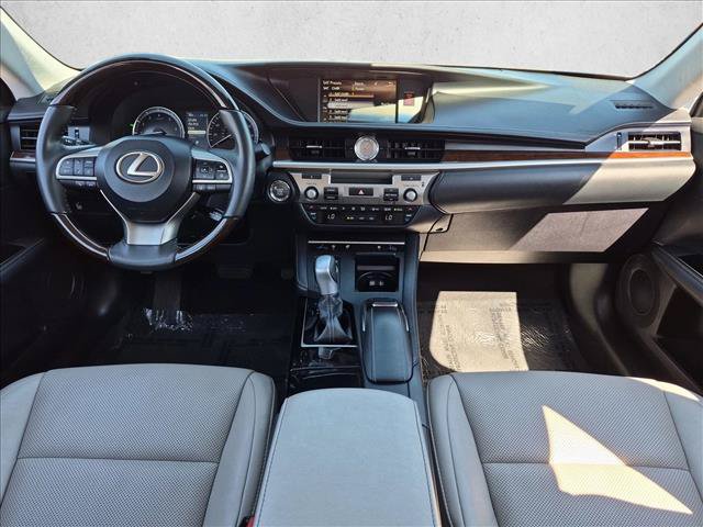 Used 2018 Lexus ES 350 w/ Navigation System Package FWD image 18