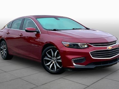 Used 2018 Chevrolet Malibu LT FWD image 3