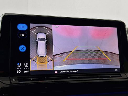 Certified 2024 Volkswagen Atlas SEL Premium R-Line AWD/4WD image 19