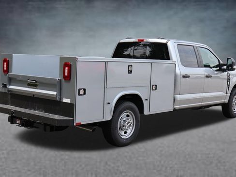 New 2024 Ford F350 XL w/ XL Chrome Package RWD image 3