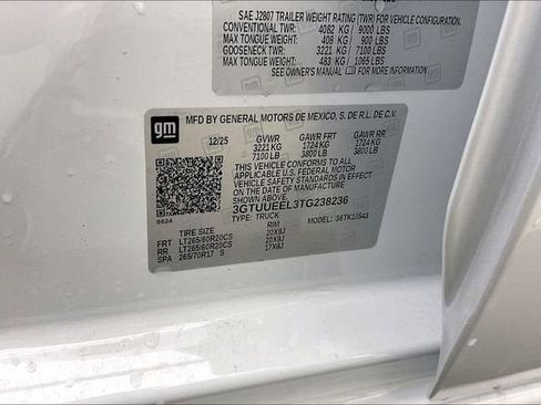 New 2026 GMC Sierra 1500 AT4 w/ AT4 Premium Package AWD/4WD image 18