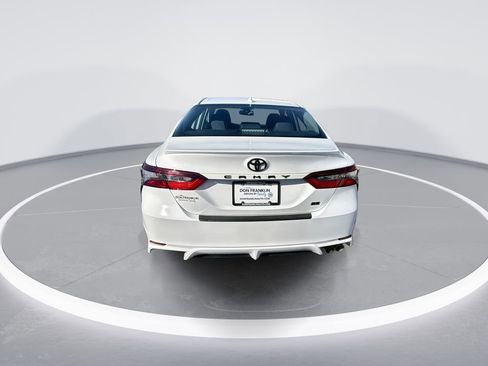 Used 2024 Toyota Camry SE w/ Convenience Package FWD image 7