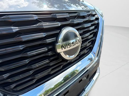 Used 2021 Nissan Rogue Platinum FWD image 27