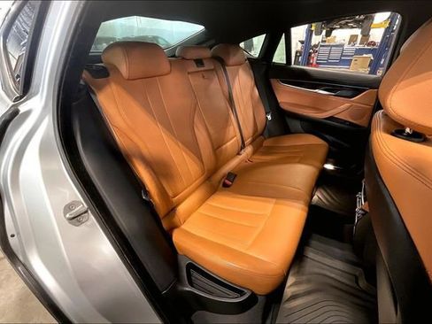 Used 2019 BMW X6 sDrive35i RWD image 27