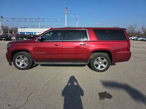 Used 2017 Chevrolet Suburban Premier image 10