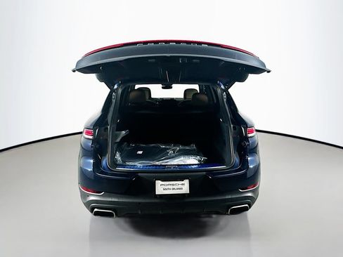 Certified 2026 Porsche Cayenne AWD/4WD image 27