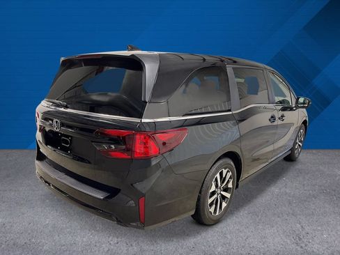 New 2026 Honda Odyssey EX-L image 4