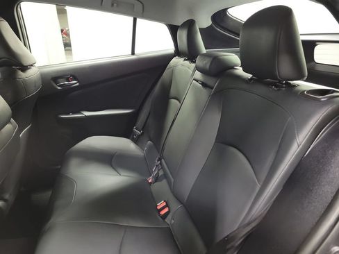 Used 2017 Toyota Prius Four w/ Advanced Technology Package FWD image 27