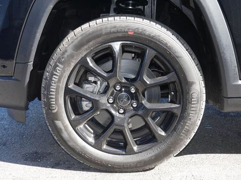 New 2025 Jeep Compass Latitude w/ Convenience Group image 14