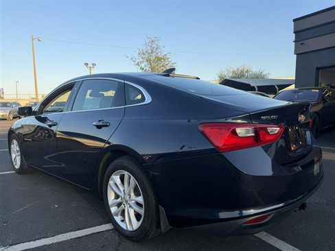 Used 2018 Chevrolet Malibu LT FWD image 7